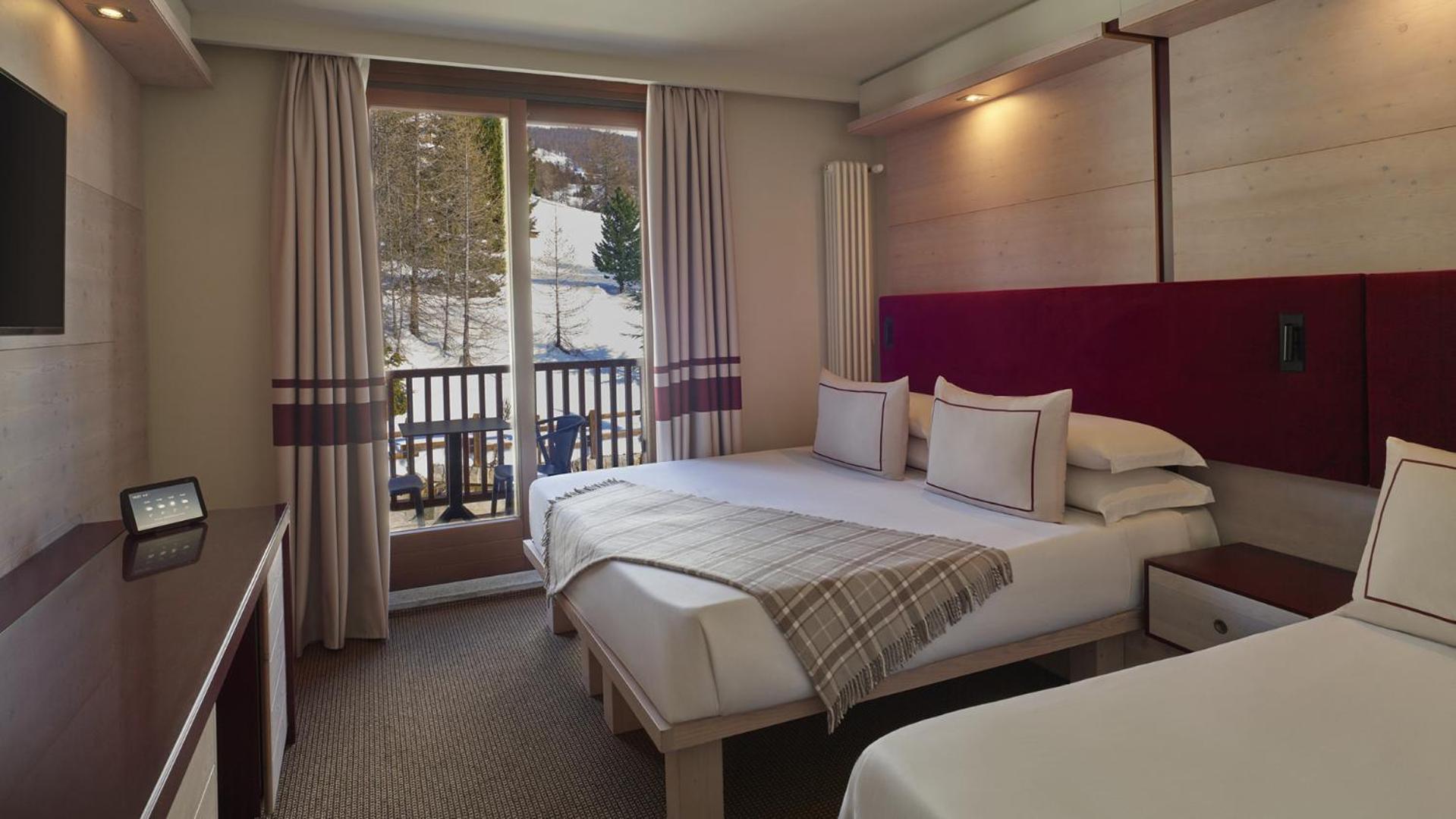 Hotel Sansicario Majestic チェザーナ・トリネーゼ 部屋 写真