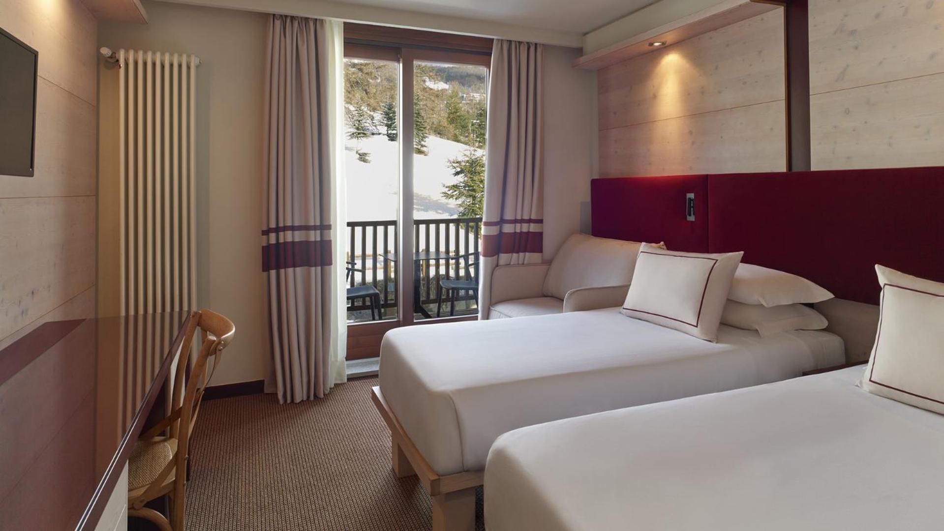 Hotel Sansicario Majestic チェザーナ・トリネーゼ 部屋 写真